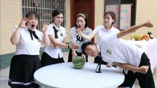 短剧吃瓜上阵,短剧吃瓜上阵带你领略另类英雄主义