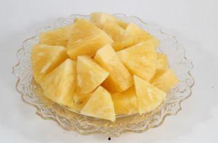 吃哈密瓜凤梨嗓子疼,小心嗓子不适来袭